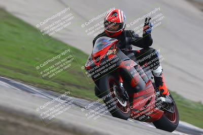 media/Nov-29-2025-TrackDaz (Sat) [[10ae2d9bce]]/A Group/Session 3 (Outside Grapevine)/